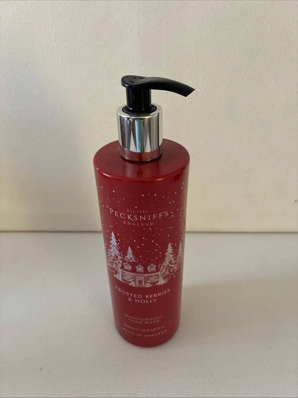 Frosted Berries & Holly Moisturising Hand Wash Pecksniff’s
